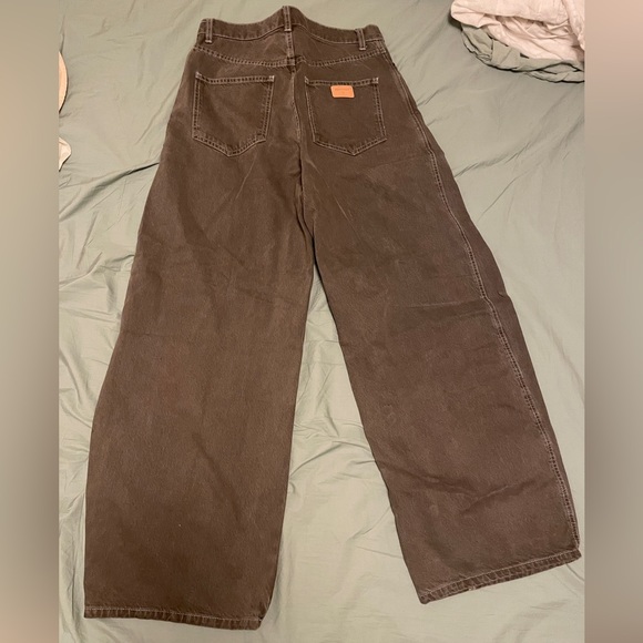 Rudy Jude ropers in Beach Clay - Size 4
BRAND NEW - Picture 4 of 5